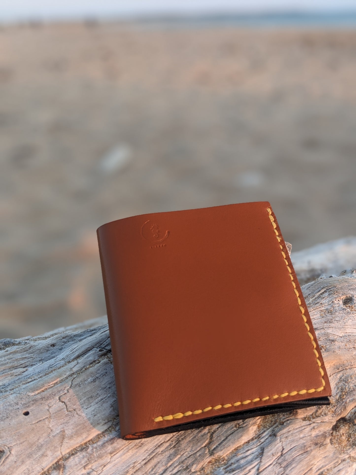 portefeuille cuir artisanal fait main