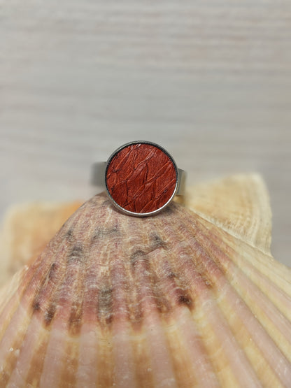 Bague en cuir marin
