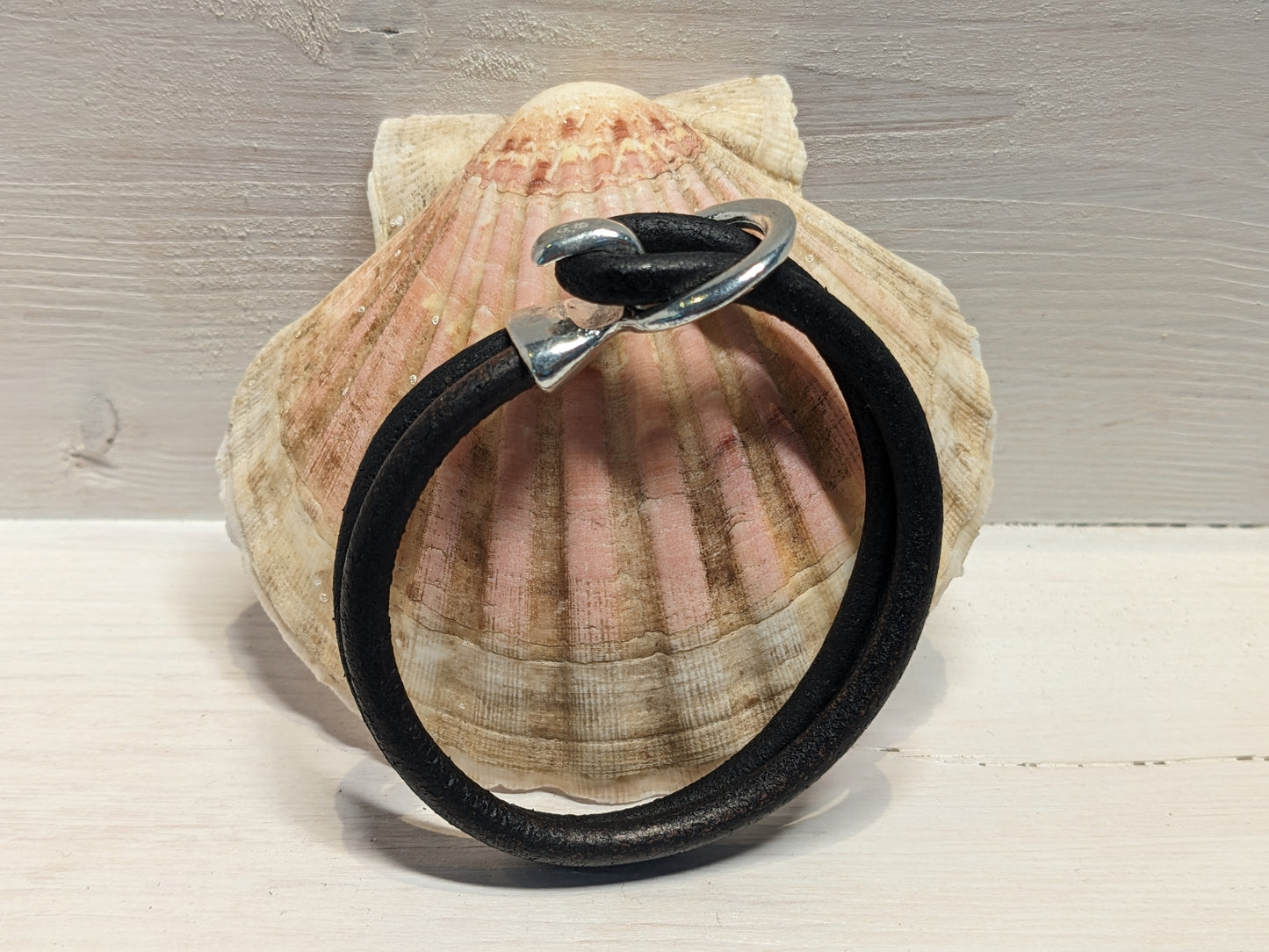 Bracelet double lacet de cuir teinté