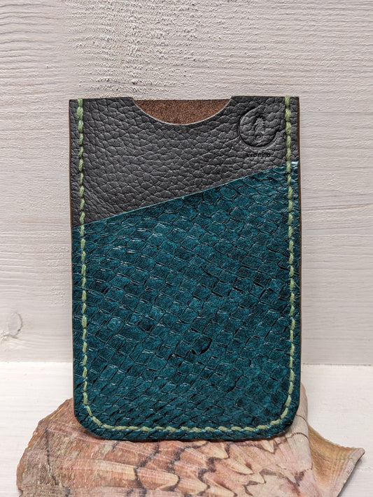 Porte-Cartes en Cuir Tannage Végétal et Cuir Marin Upcyclé