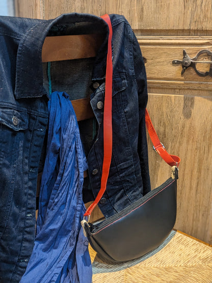 Sac bandoulière en cuir fait main - modèle Ancre