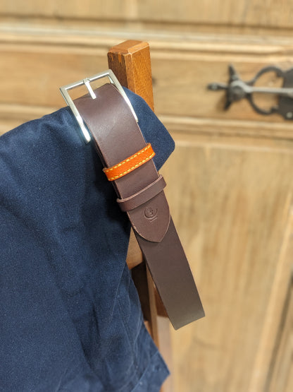 Ceinture en cuir tannage végétal passant cuir marin