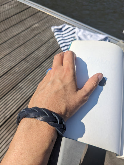 Bracelet en cuir tressé - Modèle unisexe