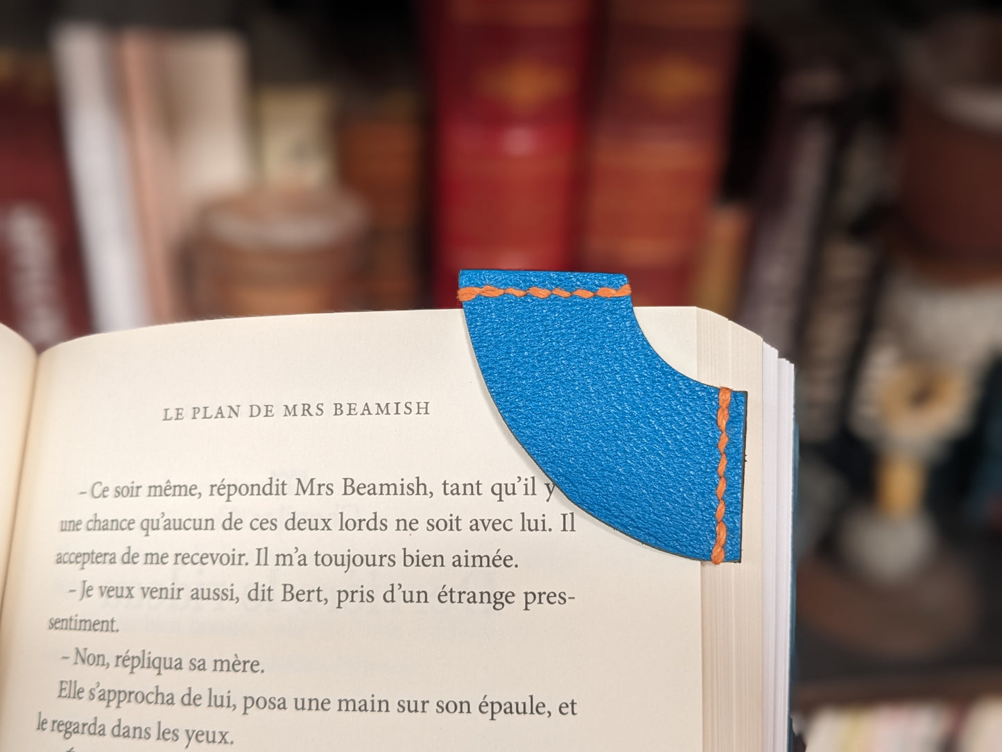Signet, marque page en cuir