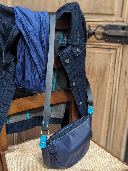 Sac bandoulière en cuir fait main - modèle Ancre