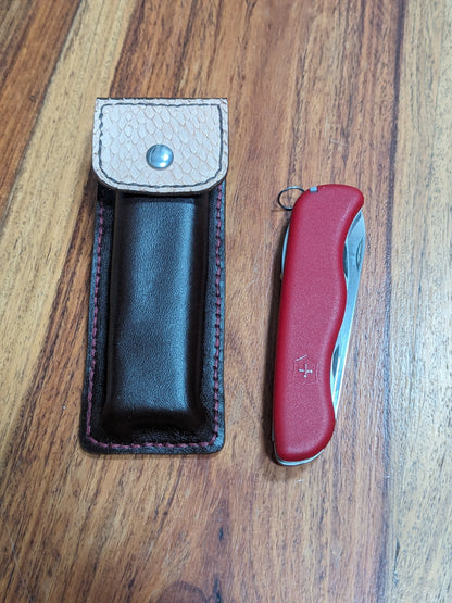 Etui à couteau moulé