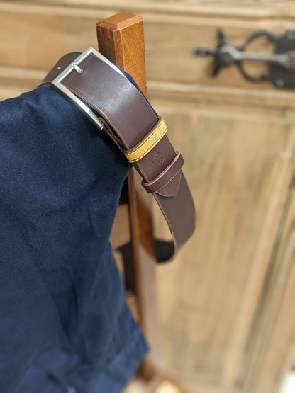 Ceinture en cuir tannage végétal passant cuir marin